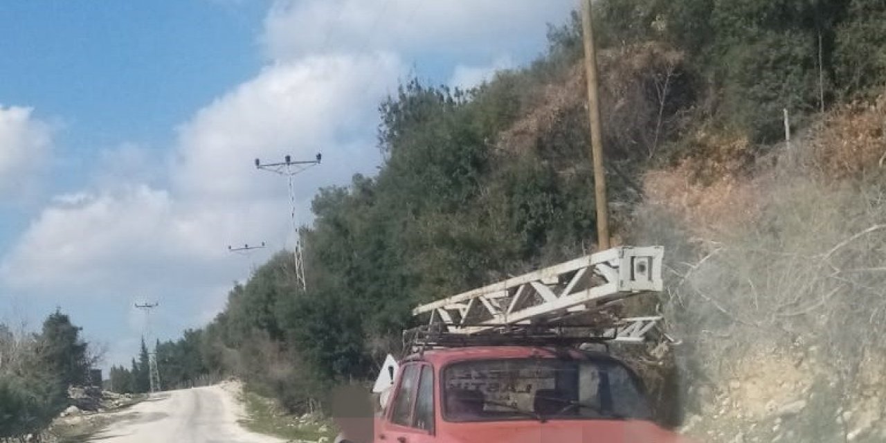 Elektrik Direğini Kesip Hurdacıya Götürürken Yakalandı