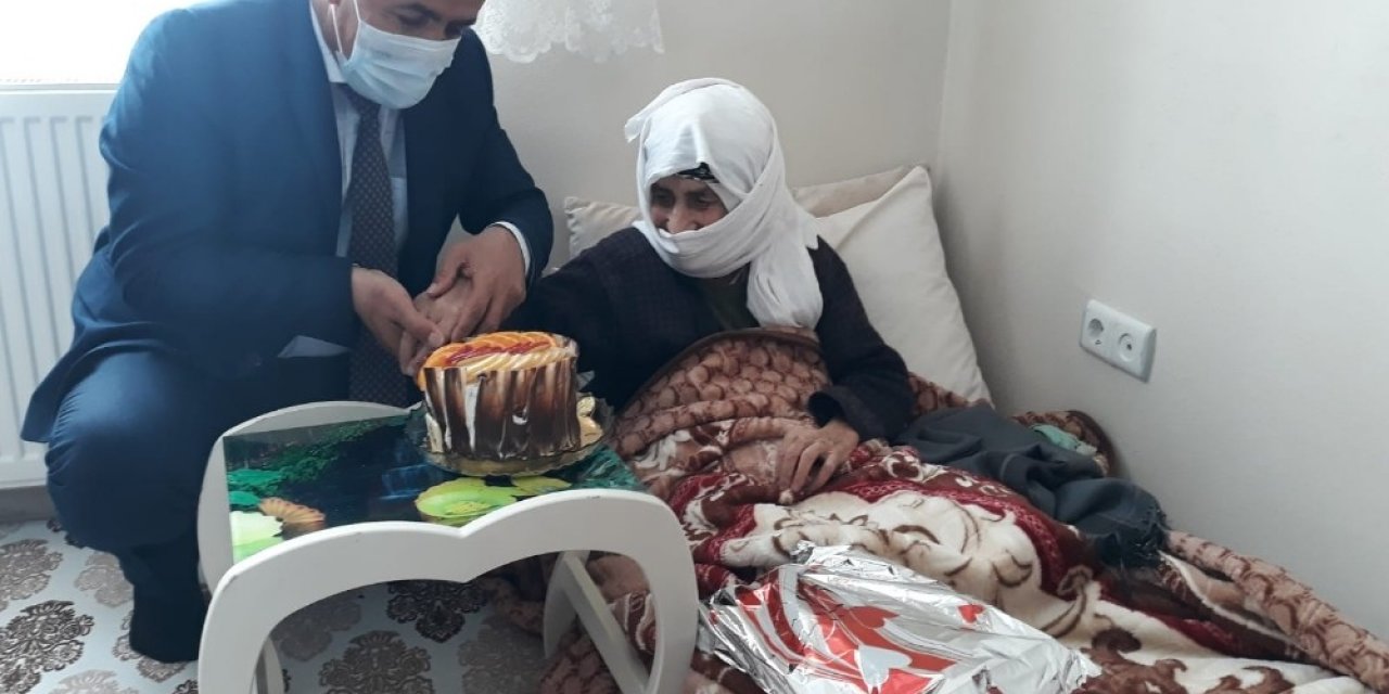 Başkan Ensari Yaşlıları Unutmadı