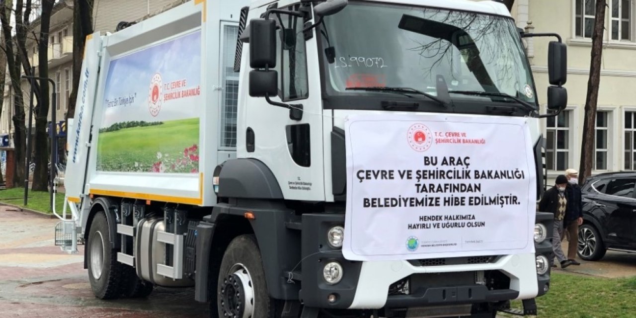 Bakanlıktan Hendek Belediyesine Hibe Araç Desteği
