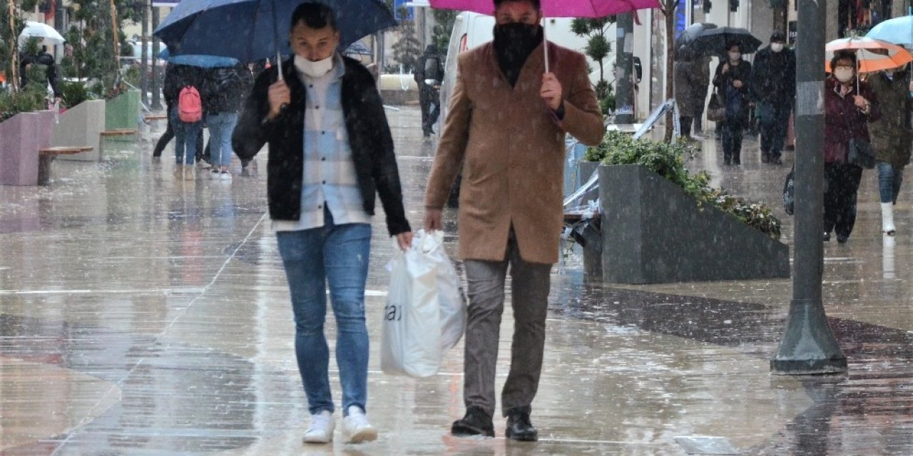 Ordu’da Sağanak Etkili Oluyor