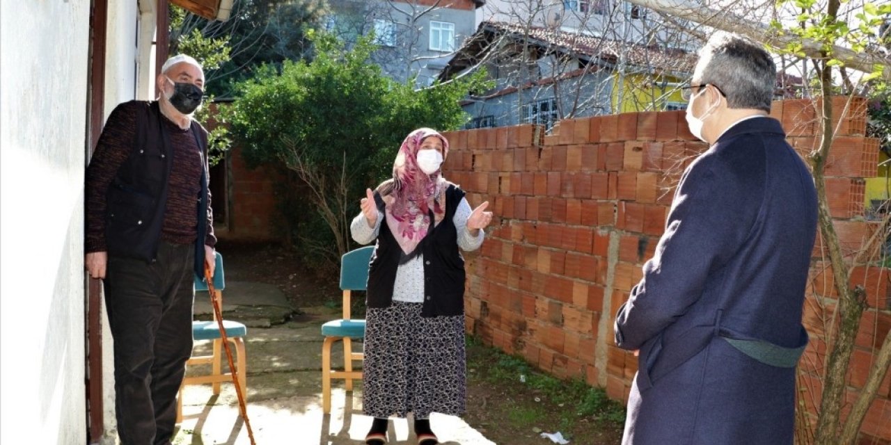 Sultanbeyli Kaymakamlığı, Yaşlı, Engelli Ve Bakıma Muhtaçlara Sahip Çıkıyor