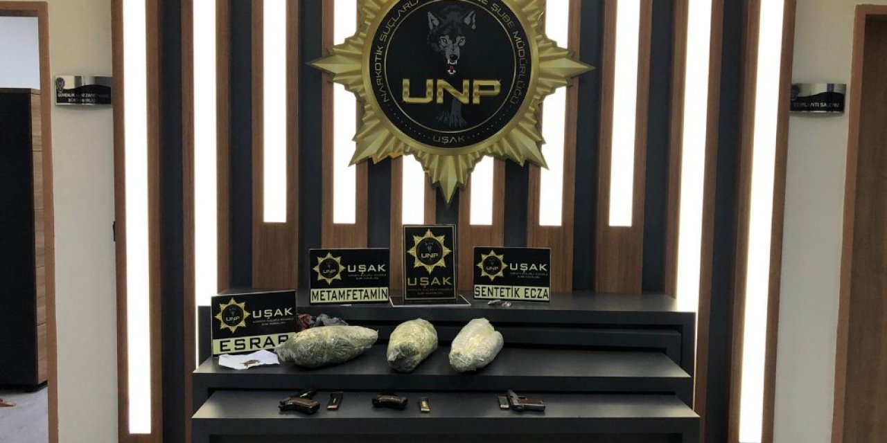 Kargoyla Gönderilen Patiklerin İçerisinden Uyuşturucu Çıktı