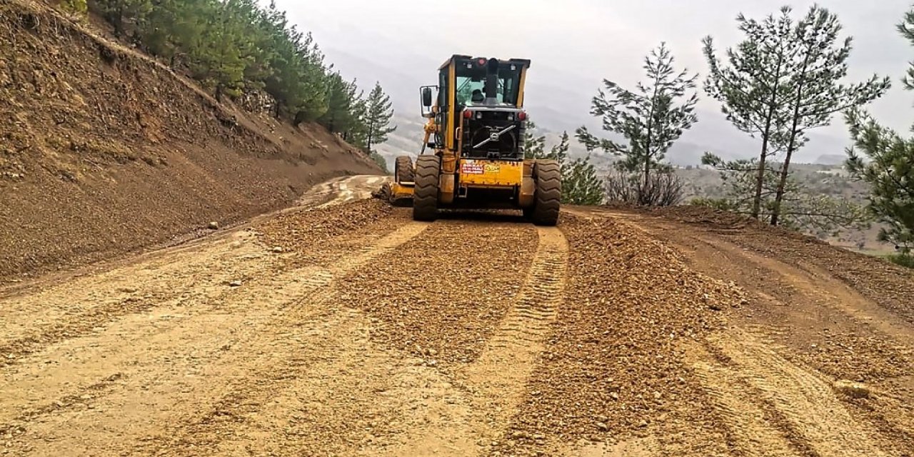 Kırsal Mahalle Yolları Yenileniyor