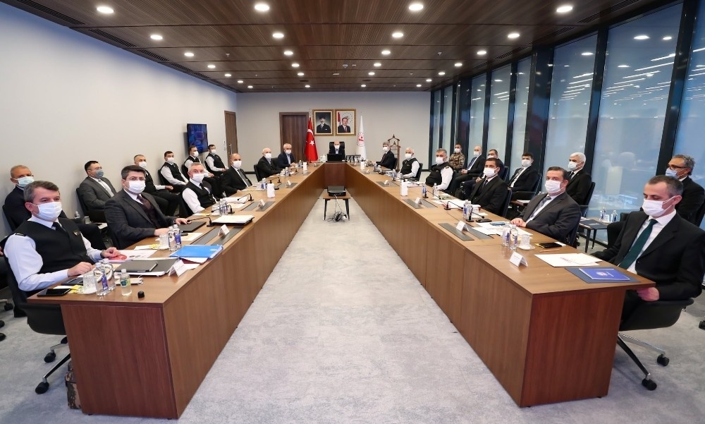 Covid-19 tedavisi tamamlanan Bakan Soylu, Güvenlik ve Koordinasyon Toplantısı’na katıldı