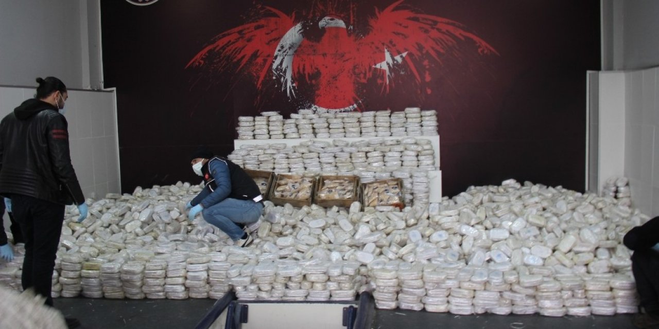 4 Ton Uyuşturucu, Polisi Bile Şok Etti