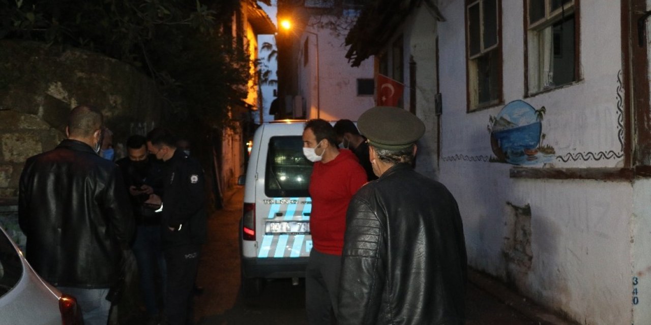 Ziyarete Geldiği Arkadaşını Evinde Ölü Buldu