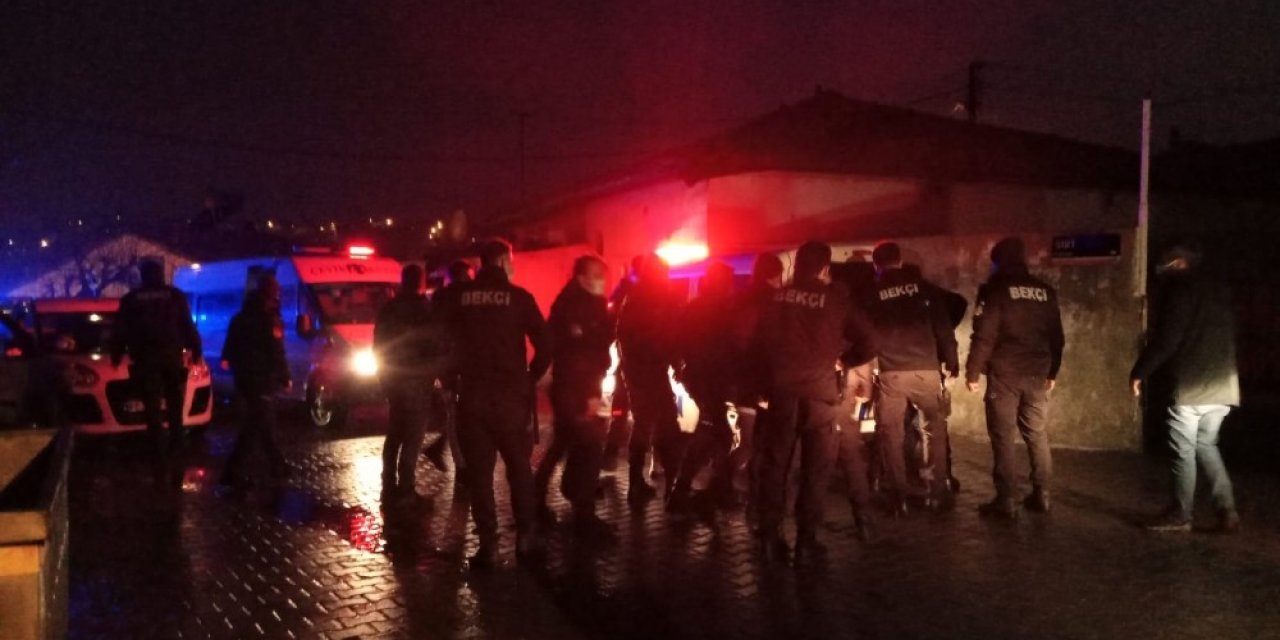 İ̇ki Taraf Arasında Baltalı Kavgaya Polis Müdahalesi