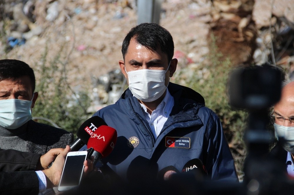 Bakan Kurum: “Bayraklı’daki hasar tespit çalışmaları tamamlandı”