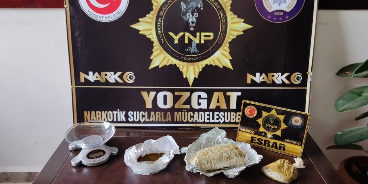 Otobüsle Uyuşturucu Taşıyan Şahıslar Yakalandı