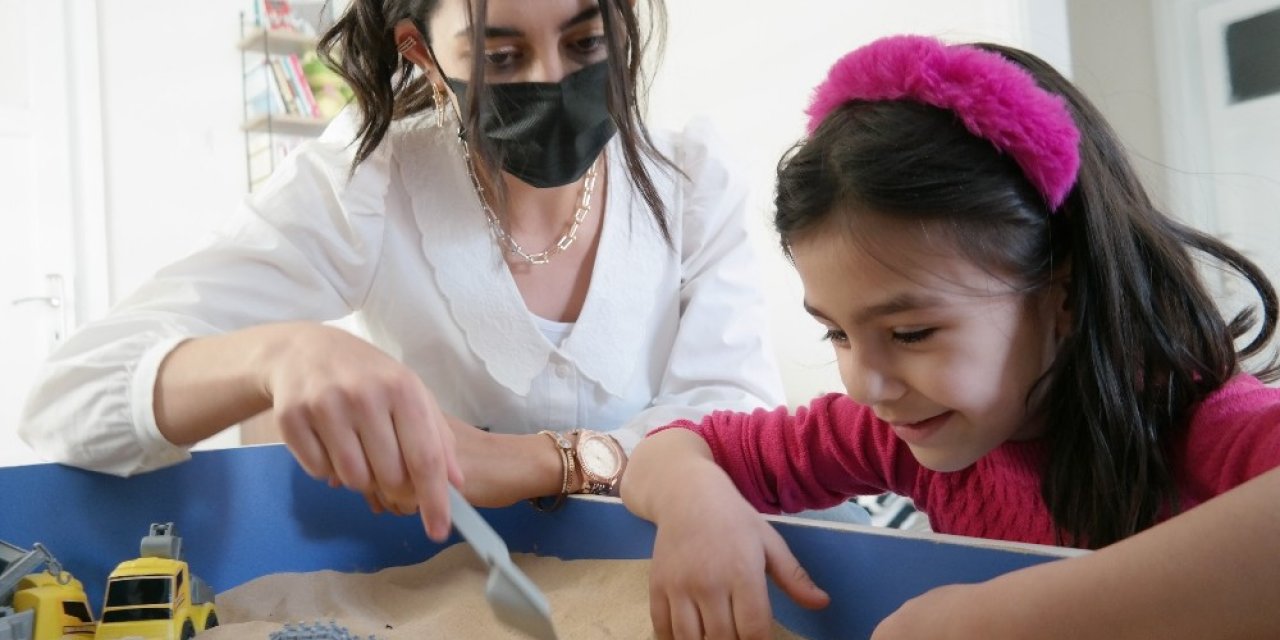 Ebeveynlerin Yeni Tercihi: Oyun Terapisi