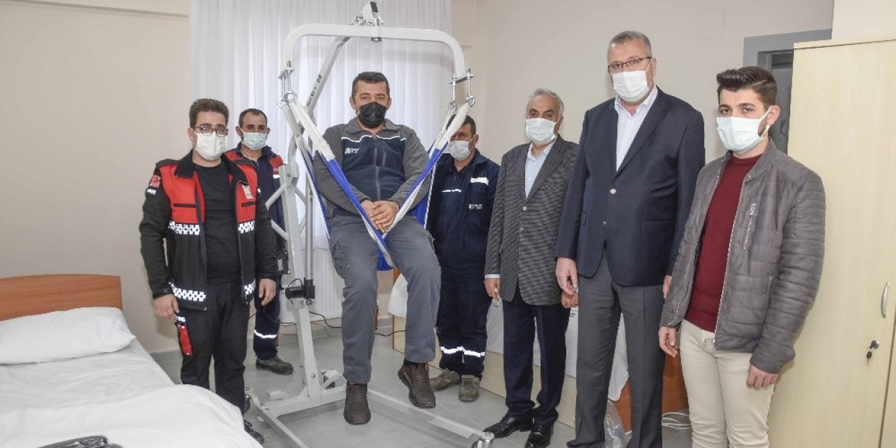 Karacabey Belediyesi, İhtiyaç Sahipleri İle Hayırseverler Arasında Köprü Oluyor