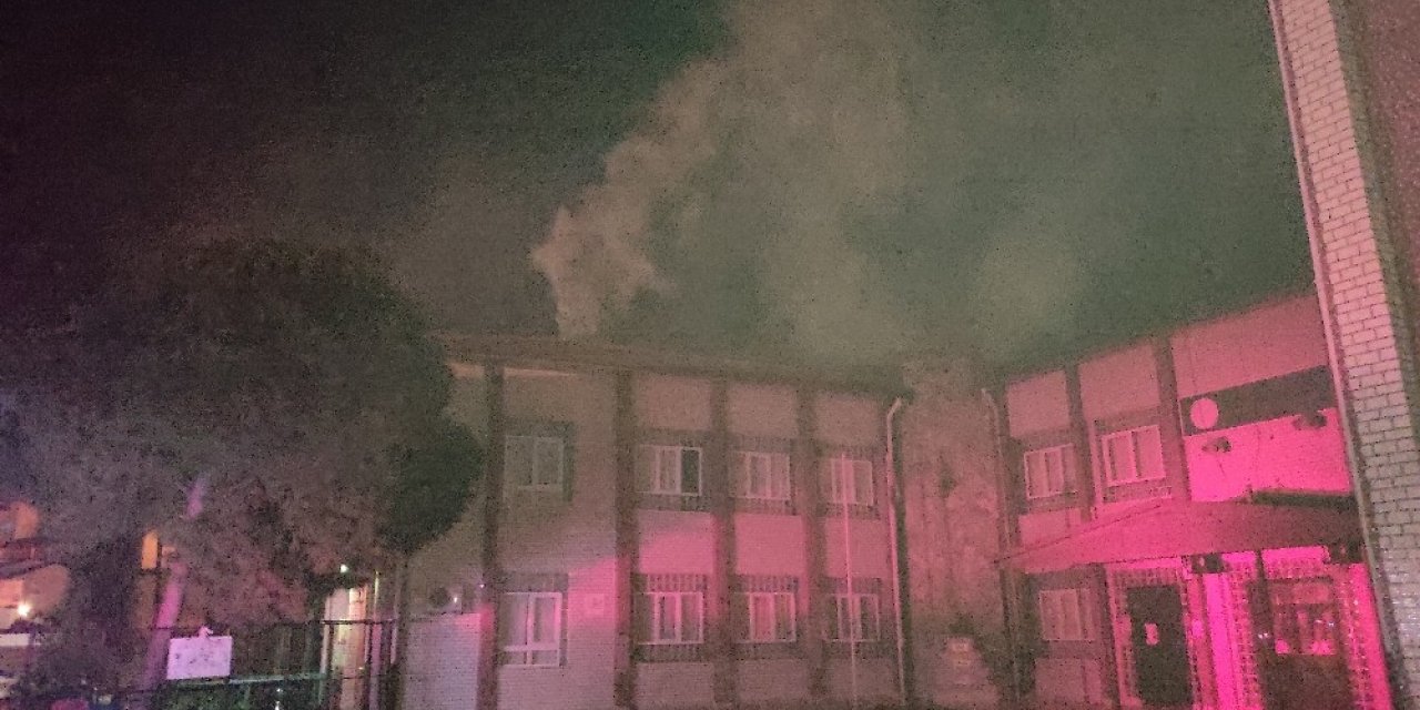 Aşırı Duman Ekipleri Harekete Geçirdi