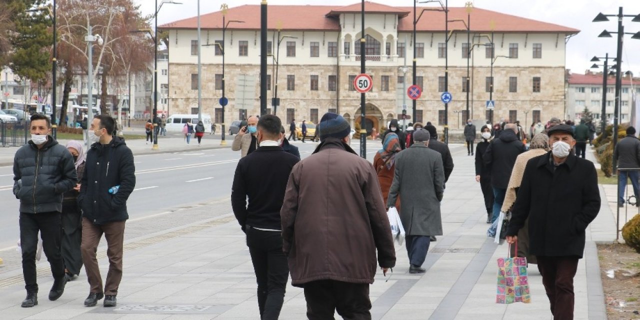 Sivaslılar En Çok O İsimleri Tercih Etti, O İsimler İse Türkiye’de İlk 10’da Bile Yer Almadı