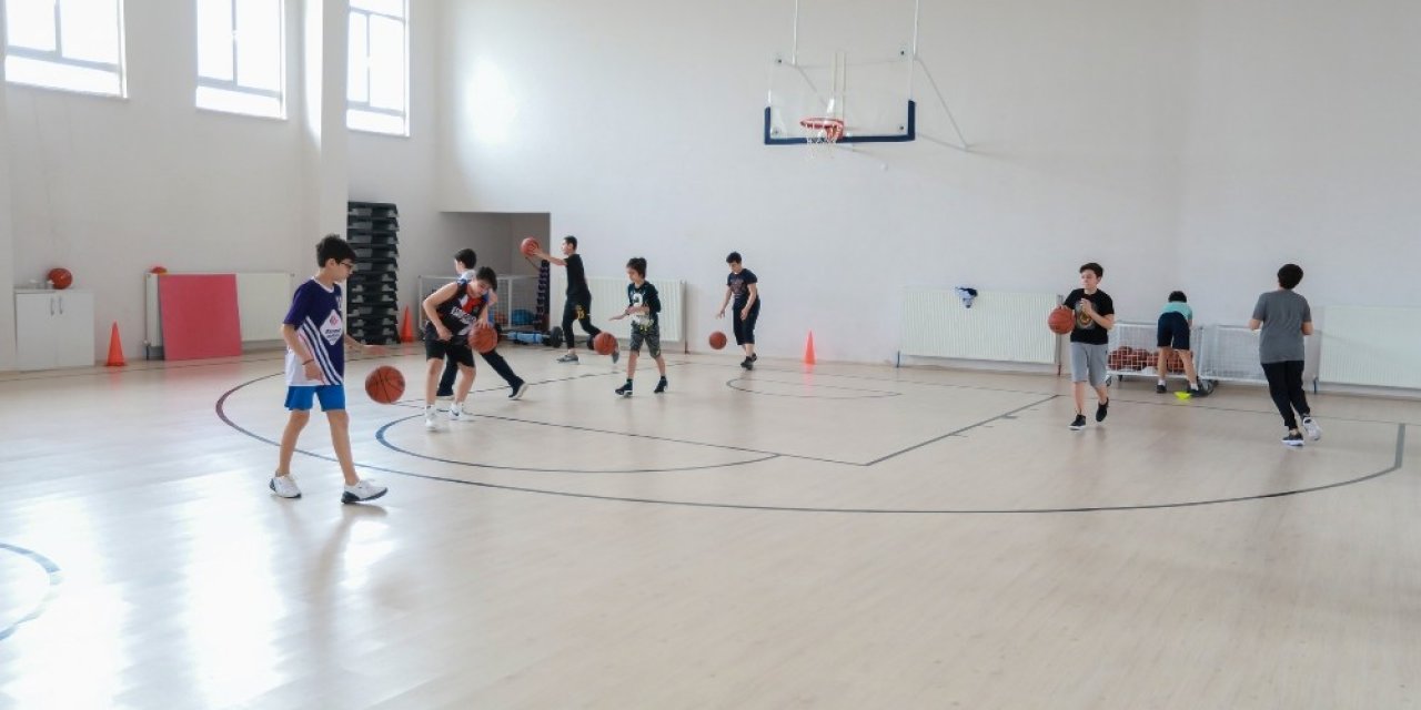 Talas’ta 7 Gün Basketbol Kursu