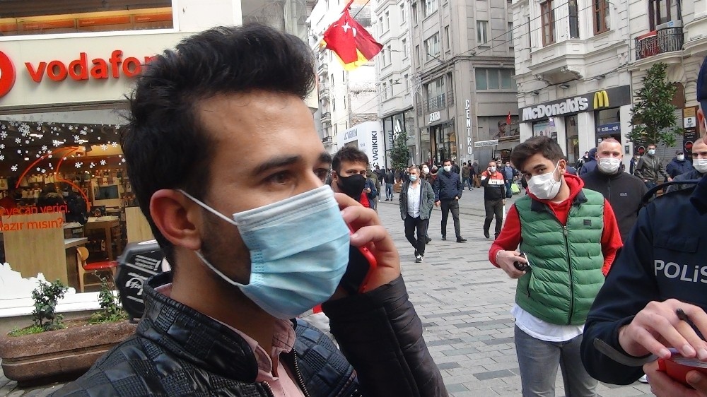 Maske takmayan genç, ceza yememek için polis ağabeyini aradı
