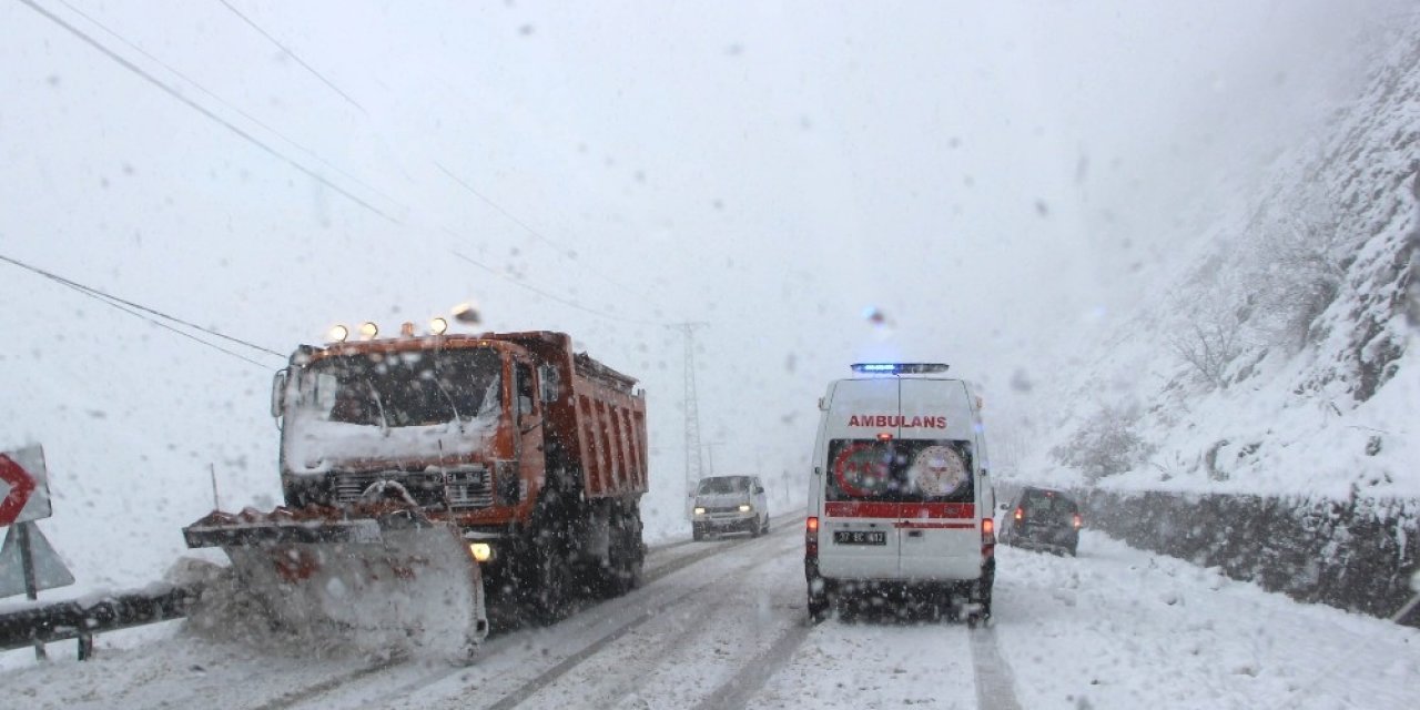 Kastamonu’da Yoğun Kar Yağışı
