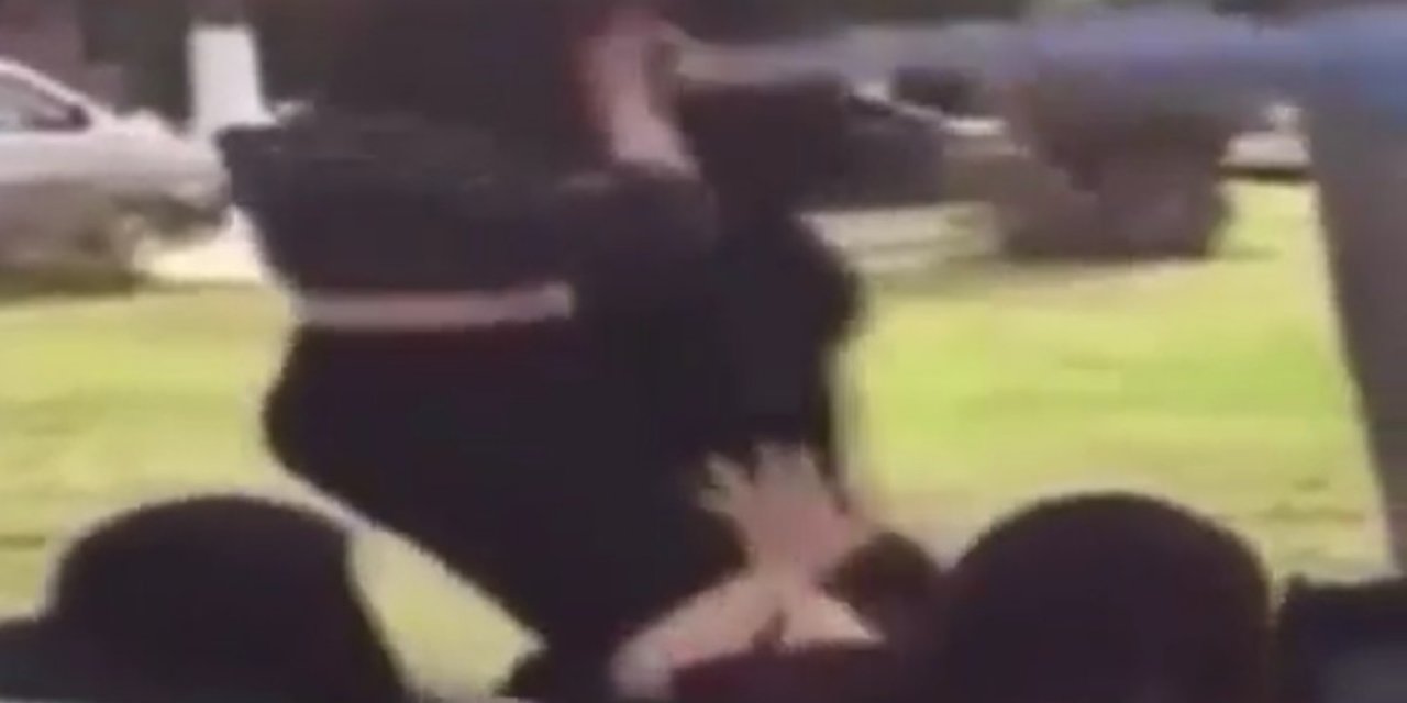 Kızların Tekme Tokat Kavgası Kameraya Yansıdı