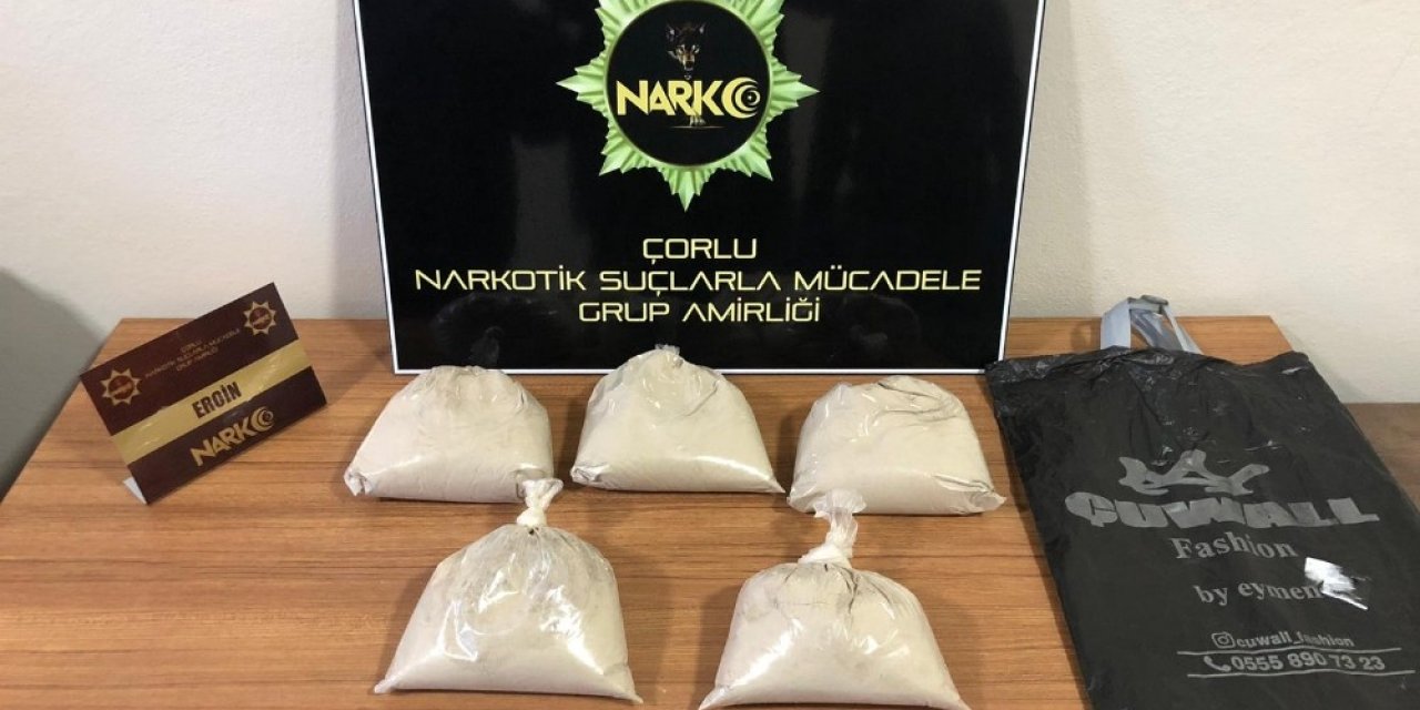 Ticari Takside 5 Kilo Eroin Ele Geçirildi