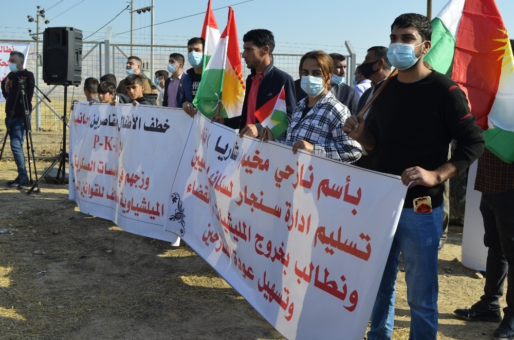 Duhok’ta Ezidiler terör örgütü PKK’nın Sincar’dan çıkarılması için eylem yaptı