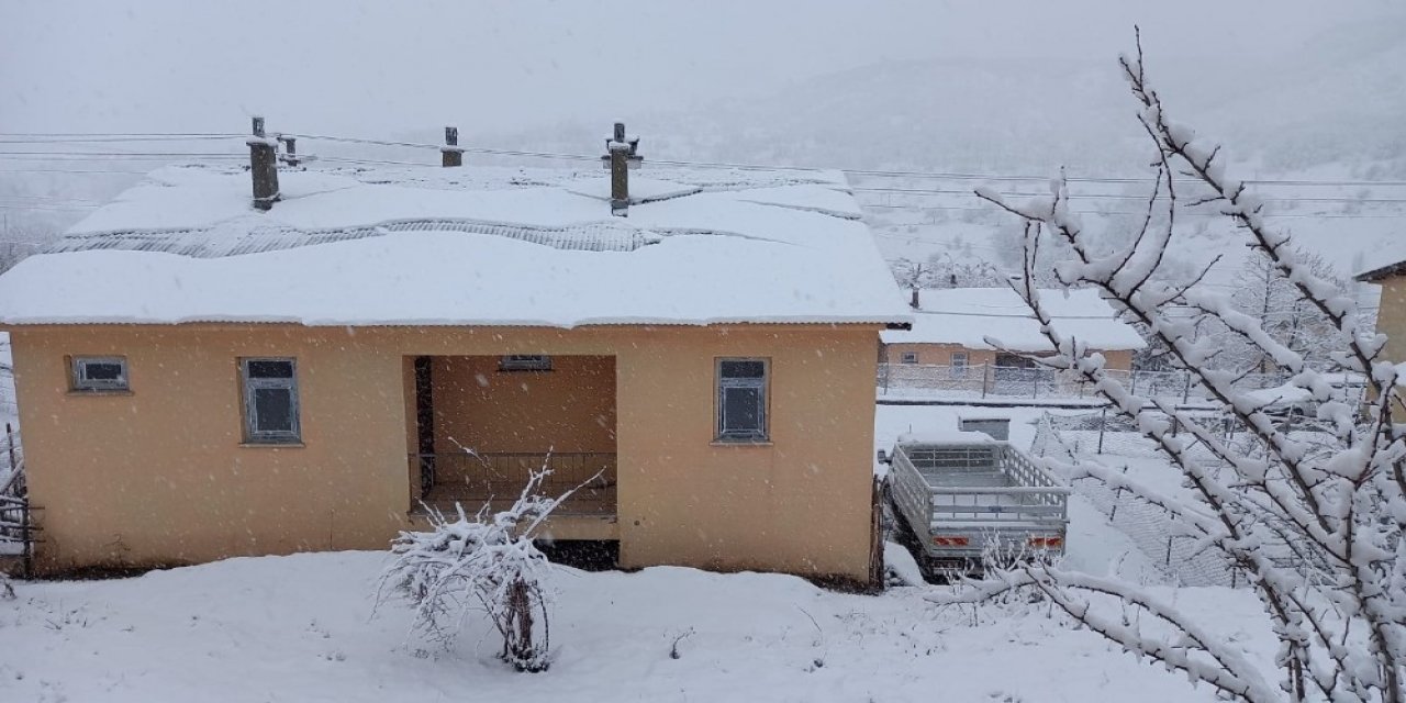 Tunceli’de Mart Karı, 52 Köy Yolu Ulaşıma Kapattı