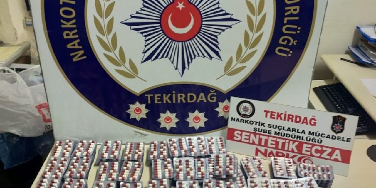 Şüpheli Araçtan Binlerce Uyuşturucu Hap Ele Geçirildi