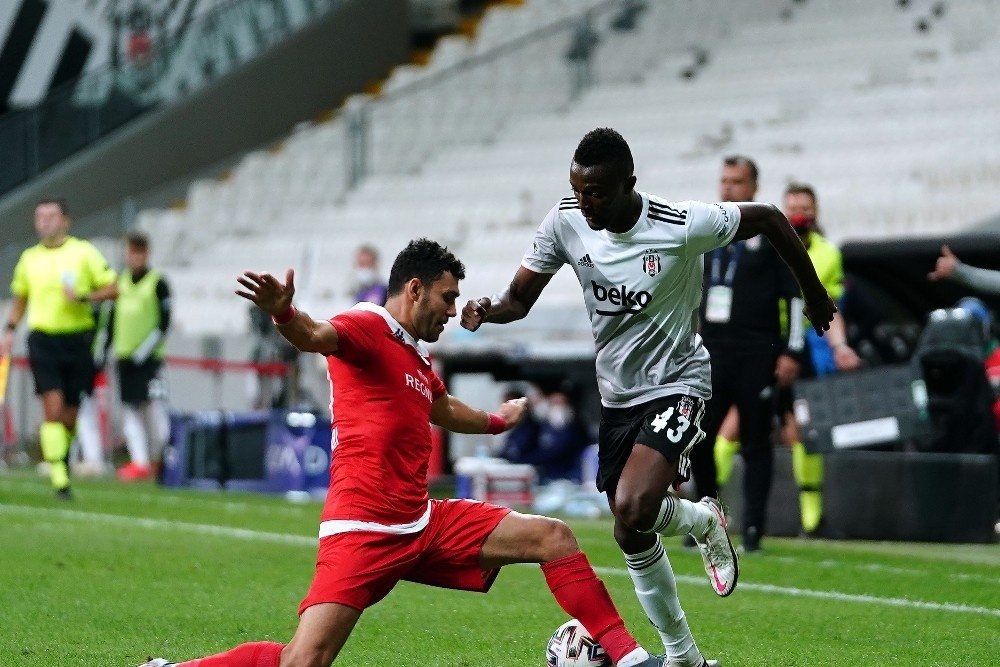 Bernard Mensah, milli takıma gitmeme kararı aldı