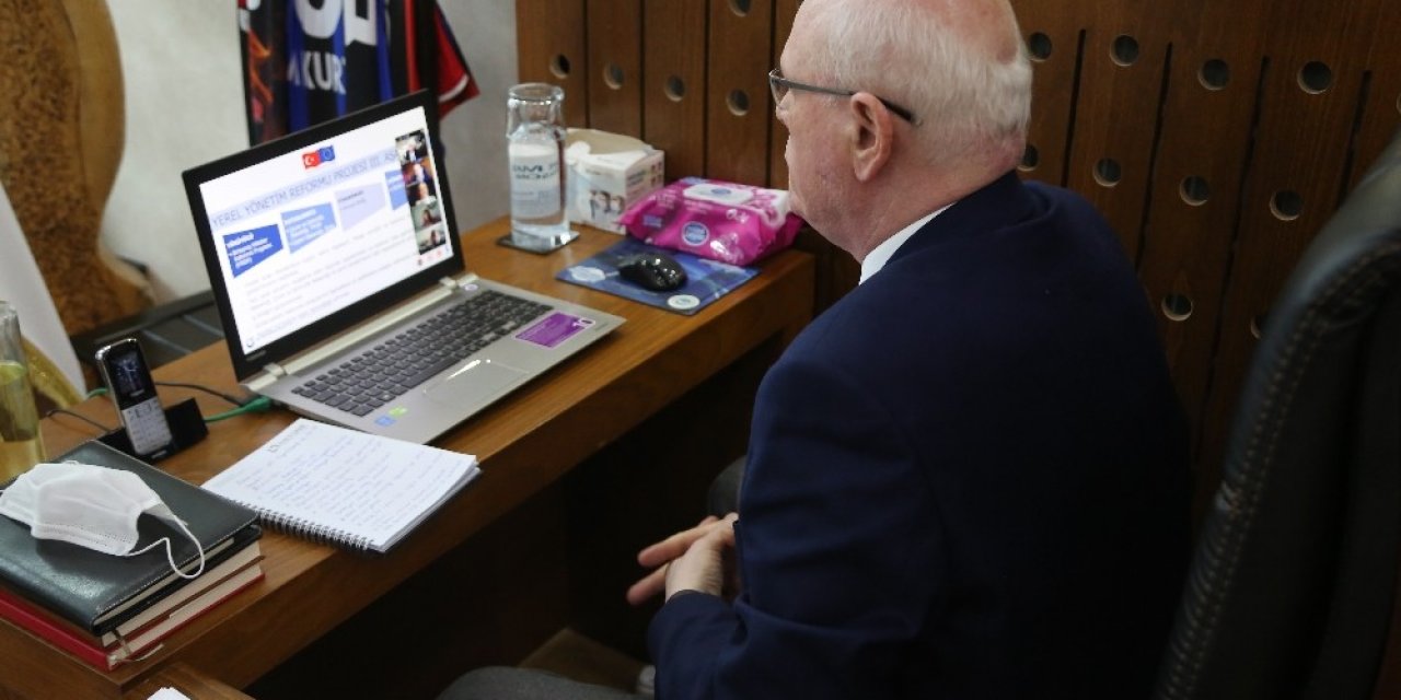 Başkan Kurt, Yerel Yönetim Reformu Toplantısına Katıldı