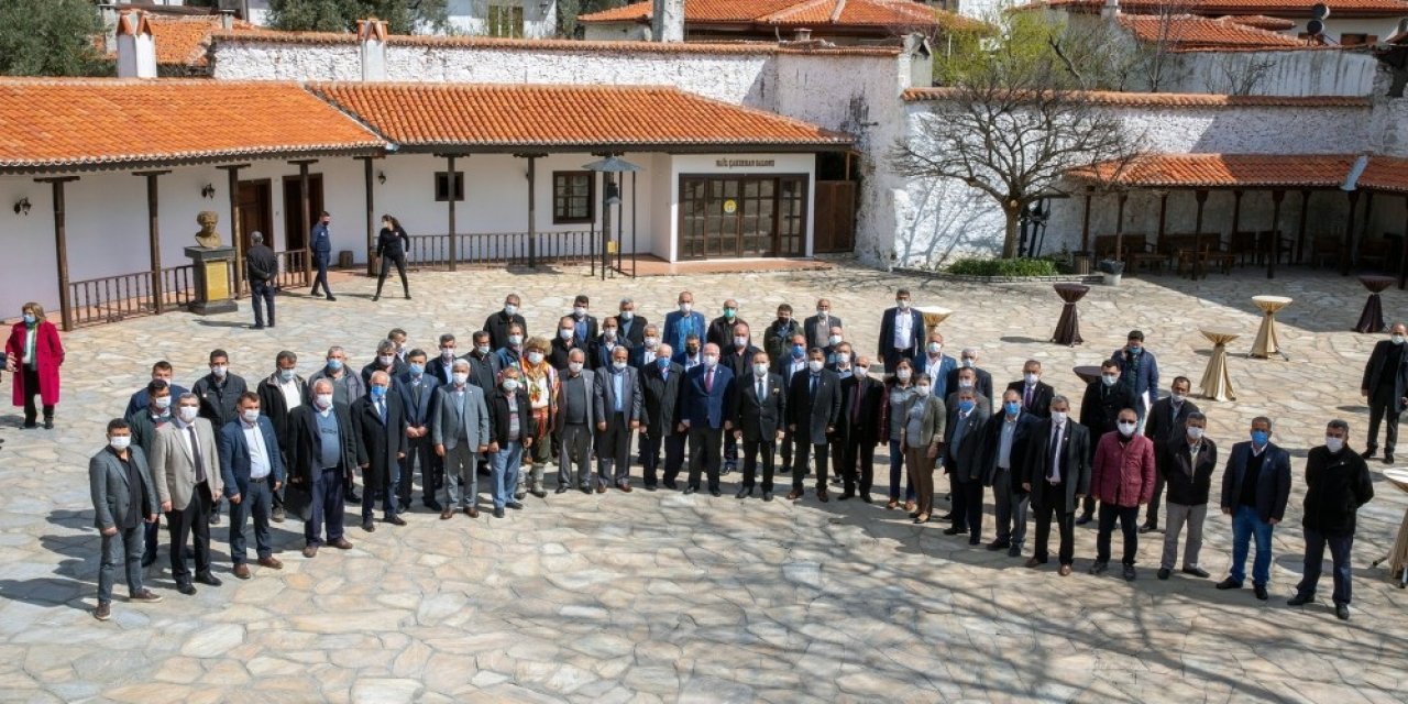 Başkan Gümüş; “muhtarlar Bizlere En Yakın Kişilerdir”