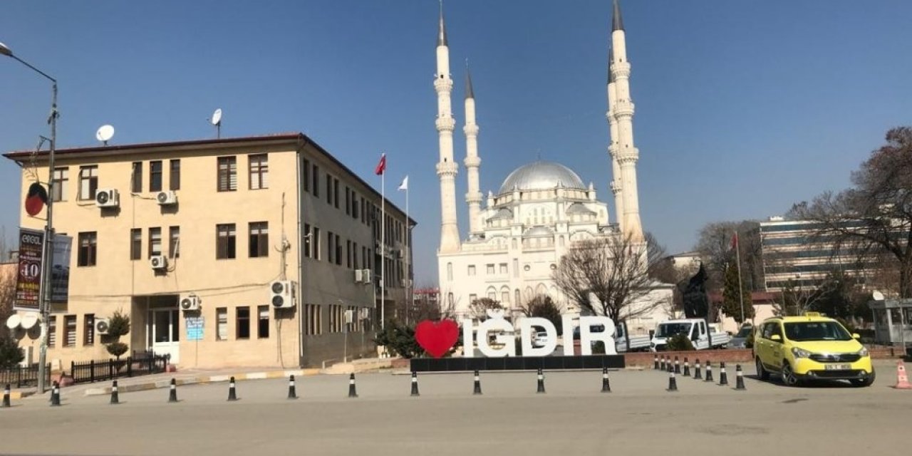 Iğdır İçin Kuvvetli Rüzgar Ve Fırtına Uyarısı