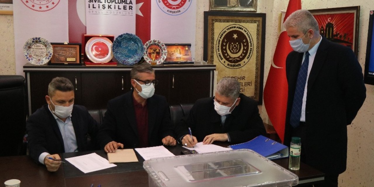 Şehit Aileleri Kırşehir’de, 6. Başkanını Seçti