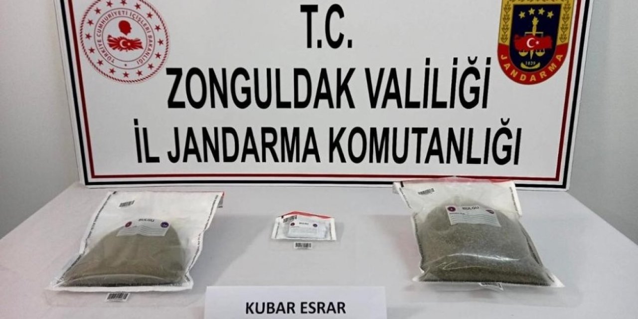 Alaplı’da 1 Kilo 200 Gram Kubar Esrar Ele Geçirildi