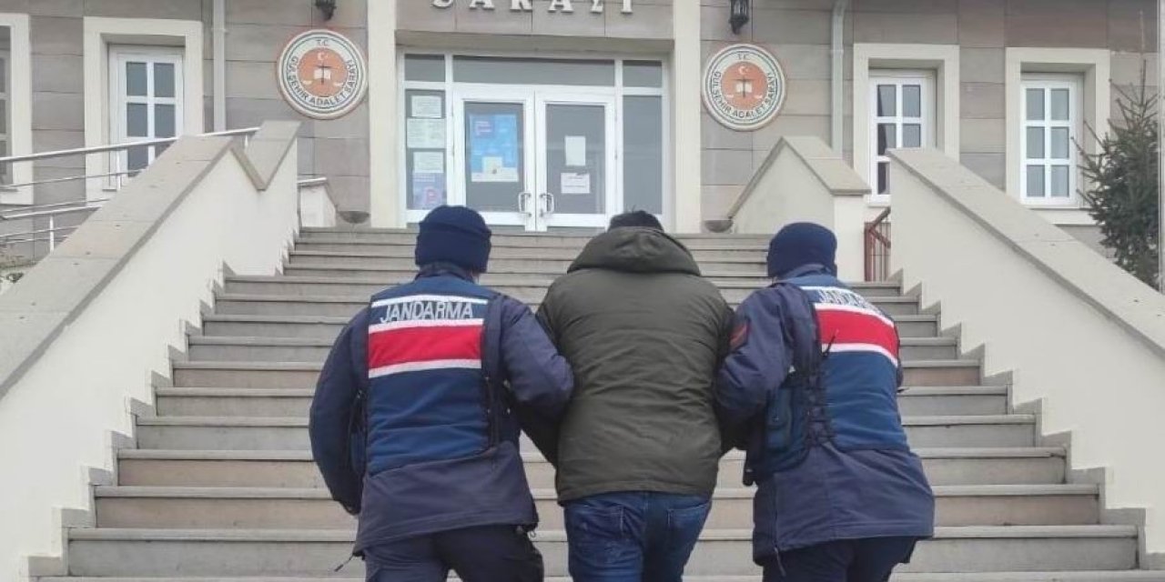 Gülşehir’de 3 Yıl 1 Ay Hapis Cezası İle Aranan Şahıs Yakalandı