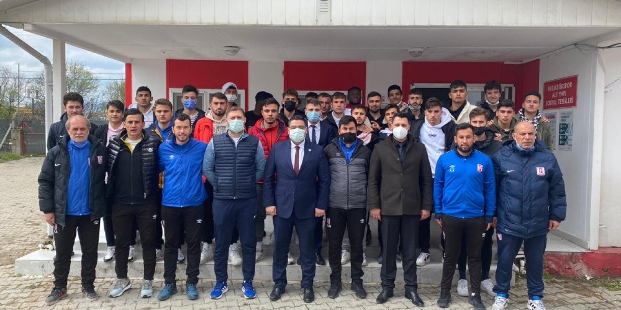 Ülkü Ocaklarından Balkes’e Moral Ziyareti