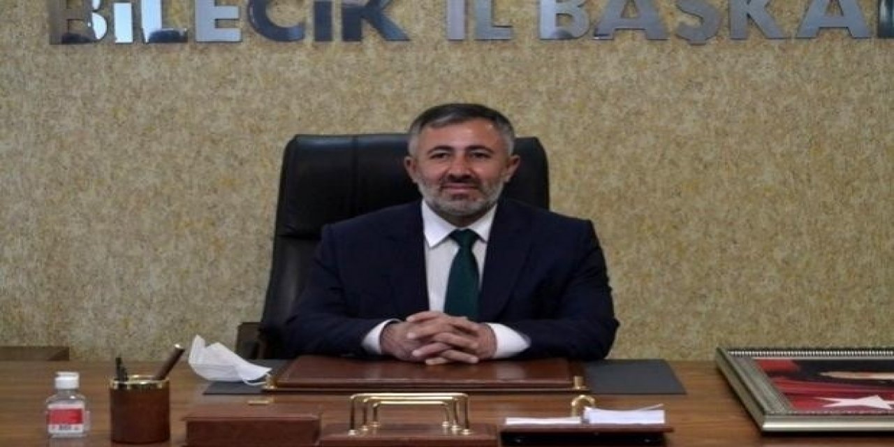 Bilecik’te Billboardlara Asılan “i̇stanbul Sözleşmesi Kimden Korur” Afişine Tepki