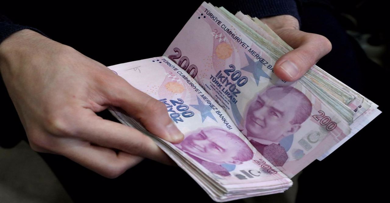 Emekli olmak isteyen ev hanımlarına güzel haber! Hiç sigorta girişi olmadan emekli olmanın yolları neler? Kimler emeklilik hakkı kazanabilir?