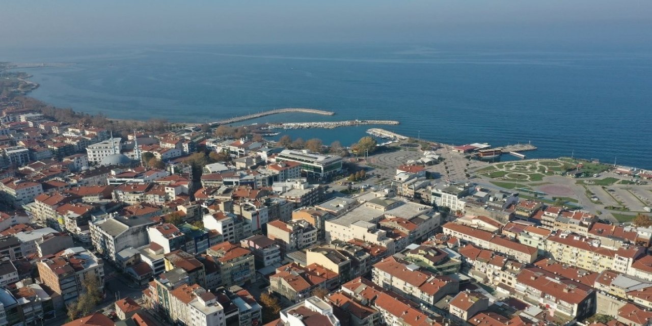 Yalova’da Vaka Sayısının Yüksek Olduğu Bölgelere Özel Cumartesi Günü Kararı