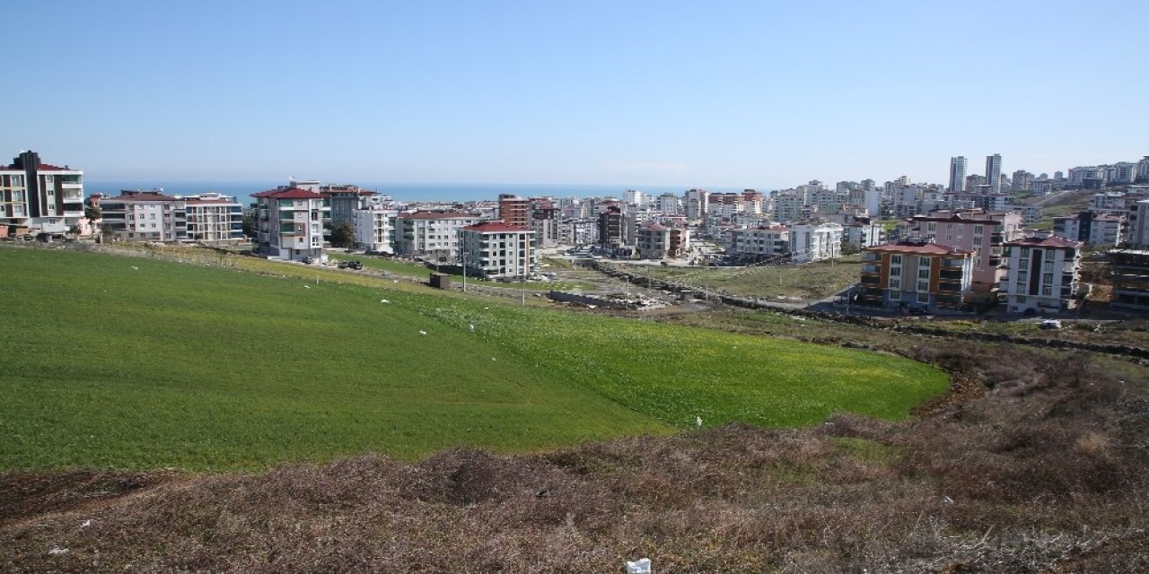 Atakum Belediyesi’ne Ait 10 Arsa İcra Yoluyla Satıldı