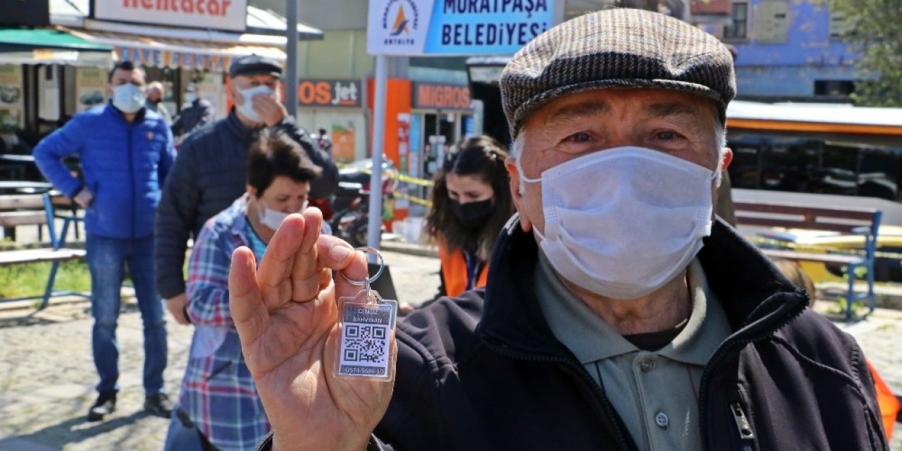 Kırmızı Kategorideki Antalya’da Hes Kodlu Anahtarlık Dağıtımı Başladı