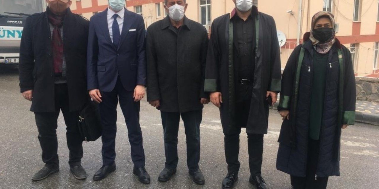 Chp’lilerin Şehit Babasına Açtığı Dava Haziran Ayına Ertelendi