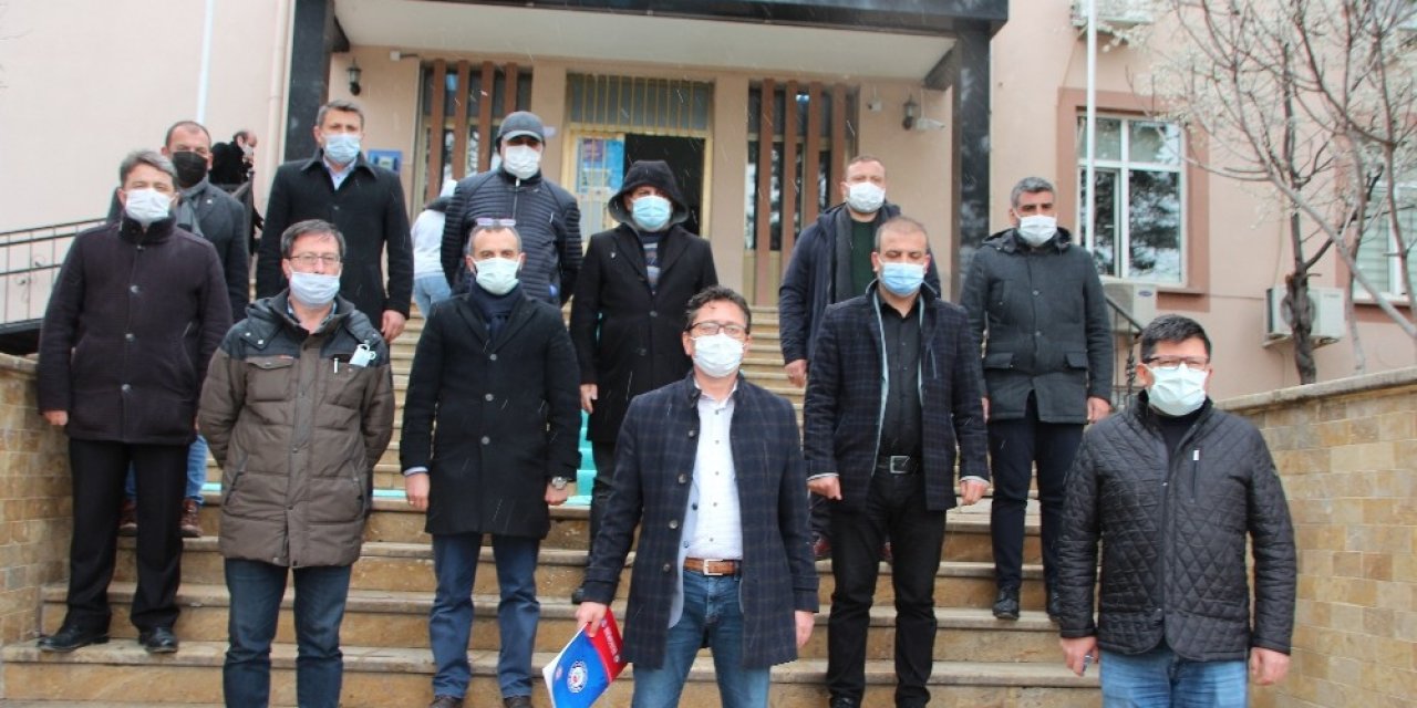 Eğitim-bir-sen’den Bilecik Belediye Başkanı Semih Şahin’e Suç Duyurusu