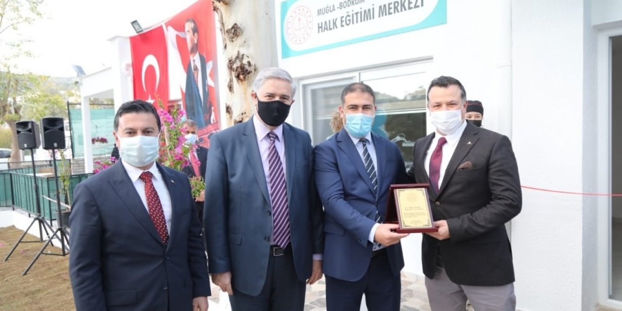 Bodrum’da Açılan Halk Eğitim Merkezi’nde Yüzlerce Kursiyer Eğitim Görecek