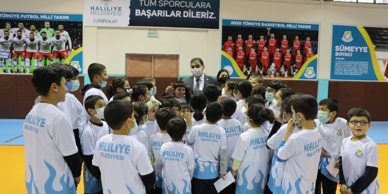 Şanlıurfa’da 80 Okula Spor Malzemesi Desteği