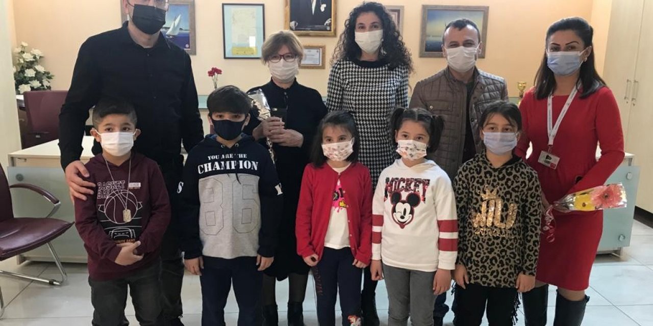 Öğrencilerden Sağlık Çalışanlarına Mektup