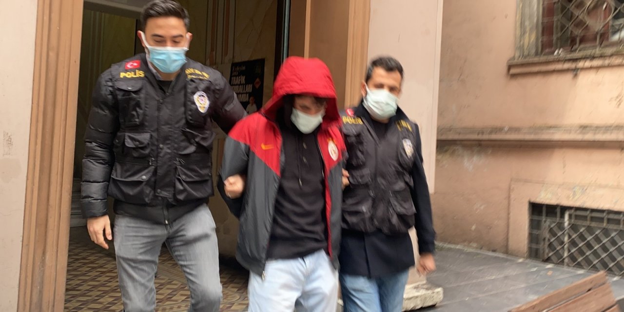 İ̇stanbul’da “örümcek Adam” Gibi Binaya Tırmanan Hırsız Tutuklandı