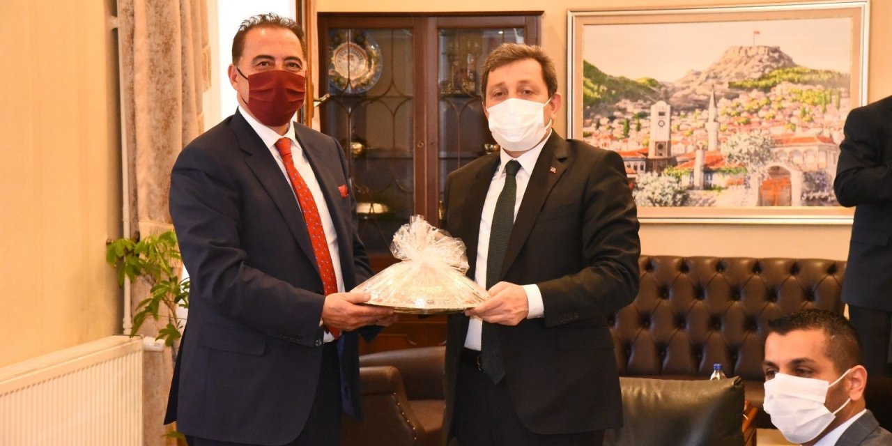 Cezayir’in Ankara Büyükelçisi’nden Vali Tavlı’ya Ziyaret