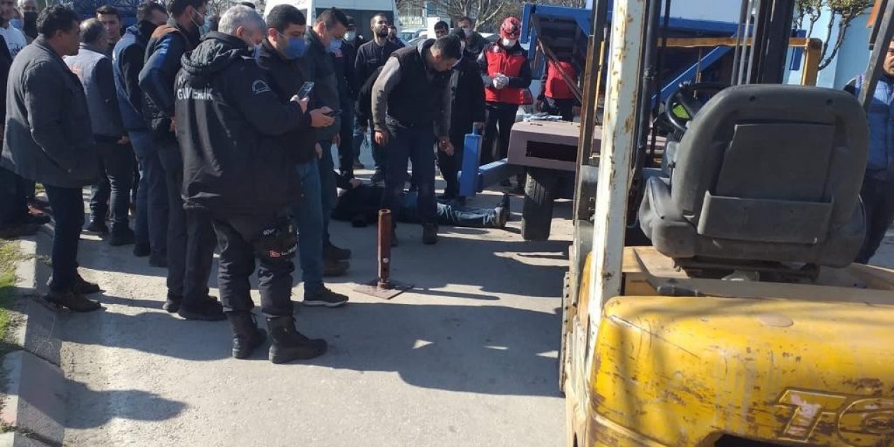 Balıkesir’de 3 Aracın Karıştığı Trafik Kazasında: 1 Yaralı