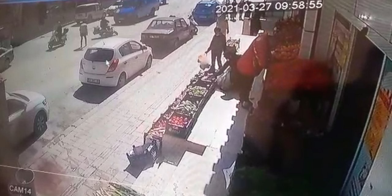 Hatay’da İlginç Kaza Güvenlik Kamerasına Yansıdı