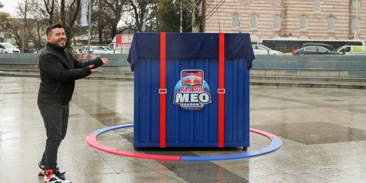Red Bull M.e.o. İçin Air Drop Beşiktaş’a İndi