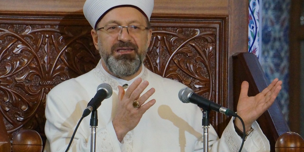 Diyanet İ̇şleri Başkanı Erbaş, Batman’da Berat Kandili Programına Katıldı