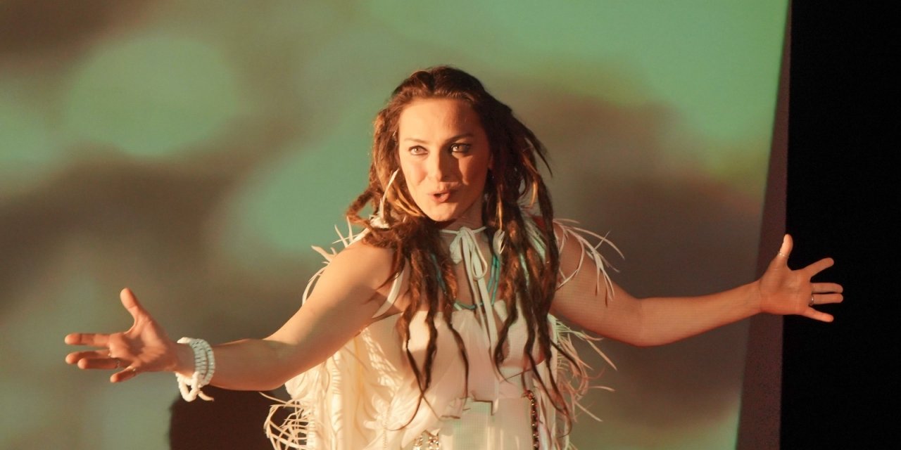 Ayça Bingöl “ben Anadolu” İle Büyüledi